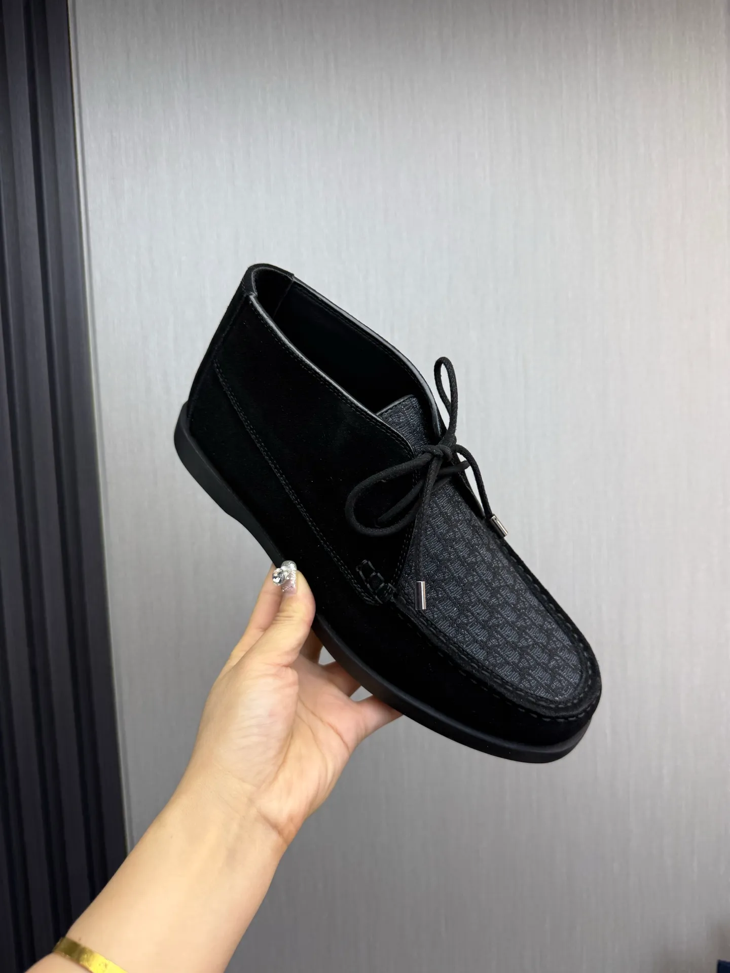Factory price 620💰 [Dior] Men’s official website na hot sale🔥Imported cowhide + cowhide lining. Original rubber wear-resistant outsole. High quality shipment ⬆️Code number 38-44, (45 customized)